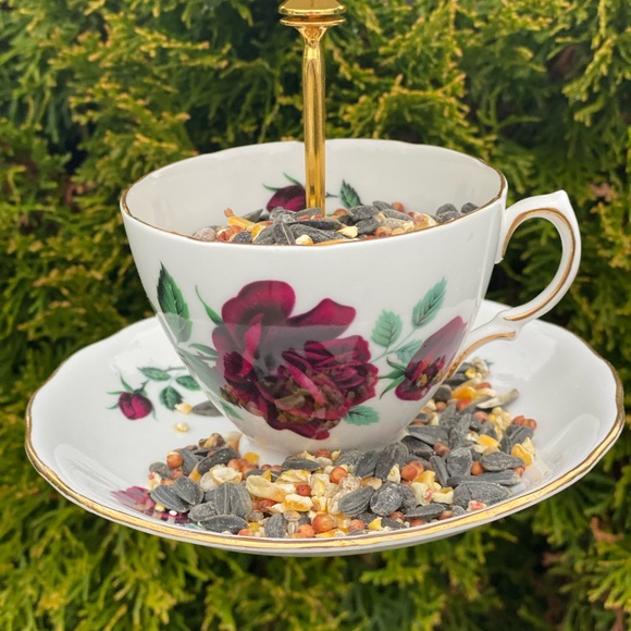 Tea Cup Birdfeeder, Garden Ornament, Mother’s Day Gift - Picture 2 of 12
